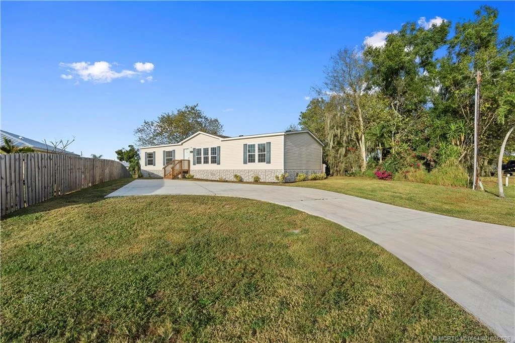 Photo of 2603 SE 34th Lane