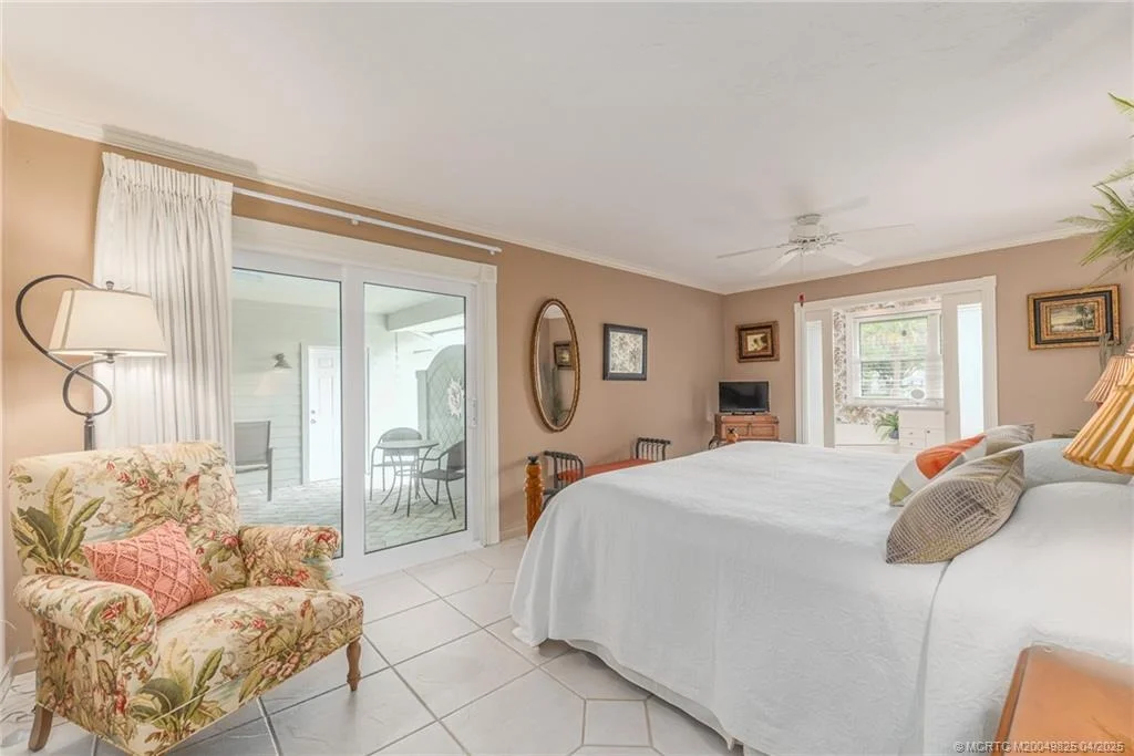 Photo of 4020 SE Whiticar Way