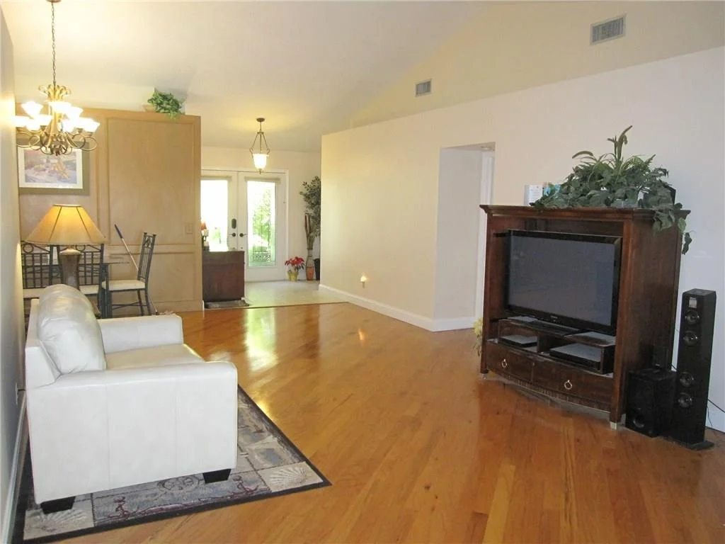 Photo of 2181 NW 20th Avenue