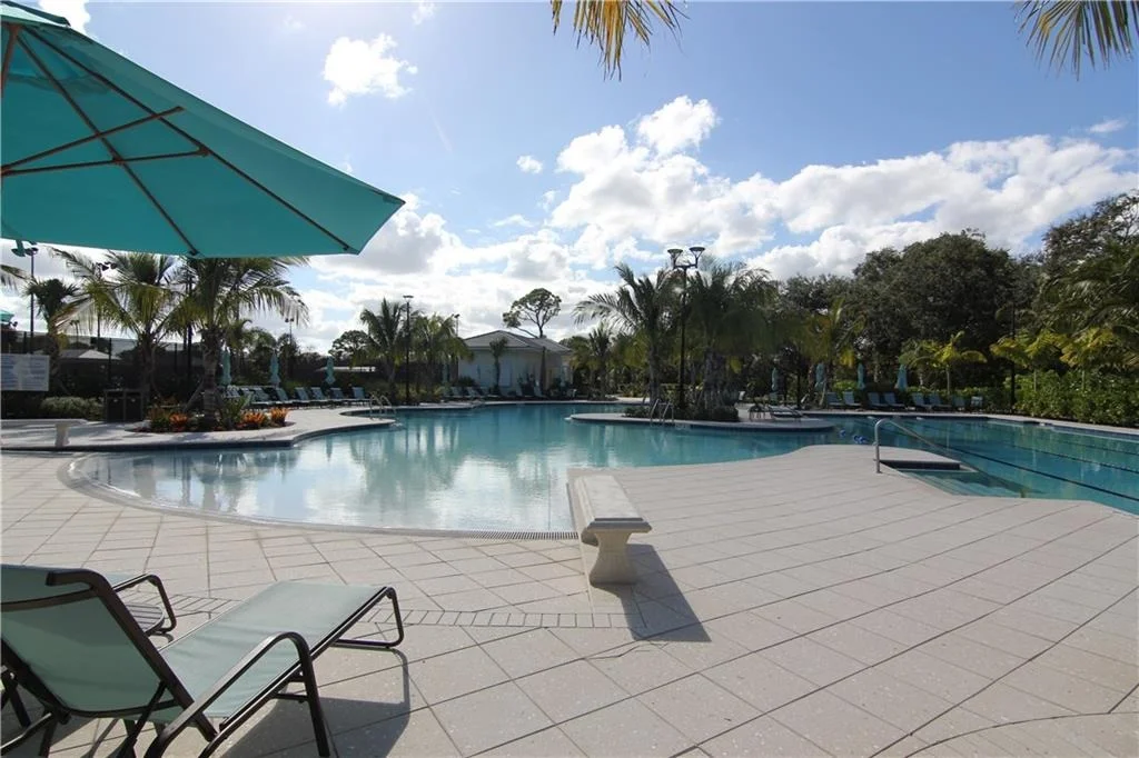 Photo of 6672 SE Pacific Drive