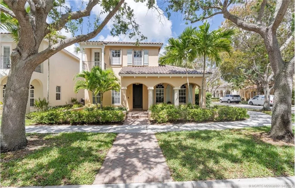 Photo of 125 Barcelona Drive