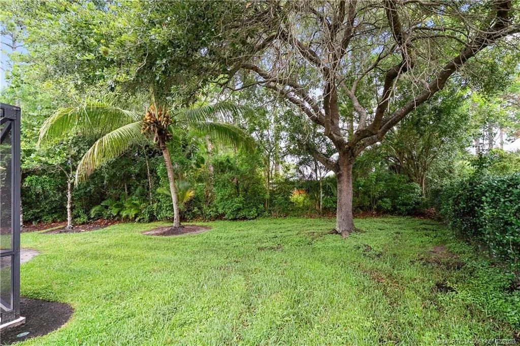 Photo of 2059 SW Panther Trace