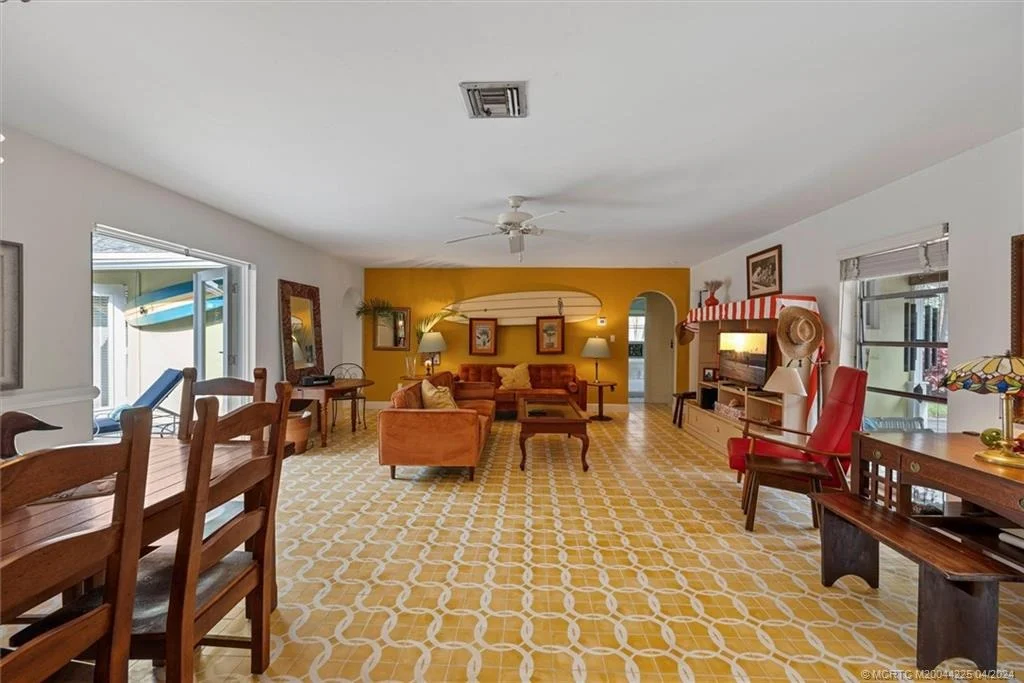 Photo of 111 S Sewalls Point Road