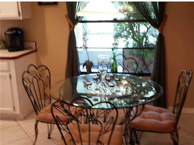 Photo of 4330 SE Bayshore Terrace