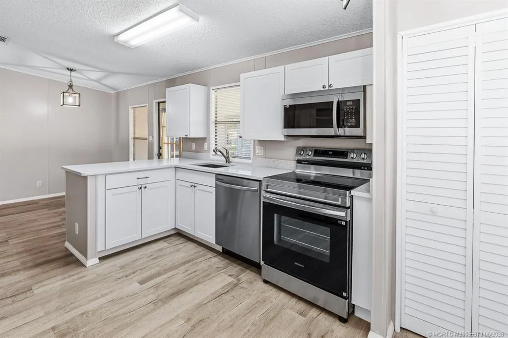 Photo of 2828 SW Toronado Trail