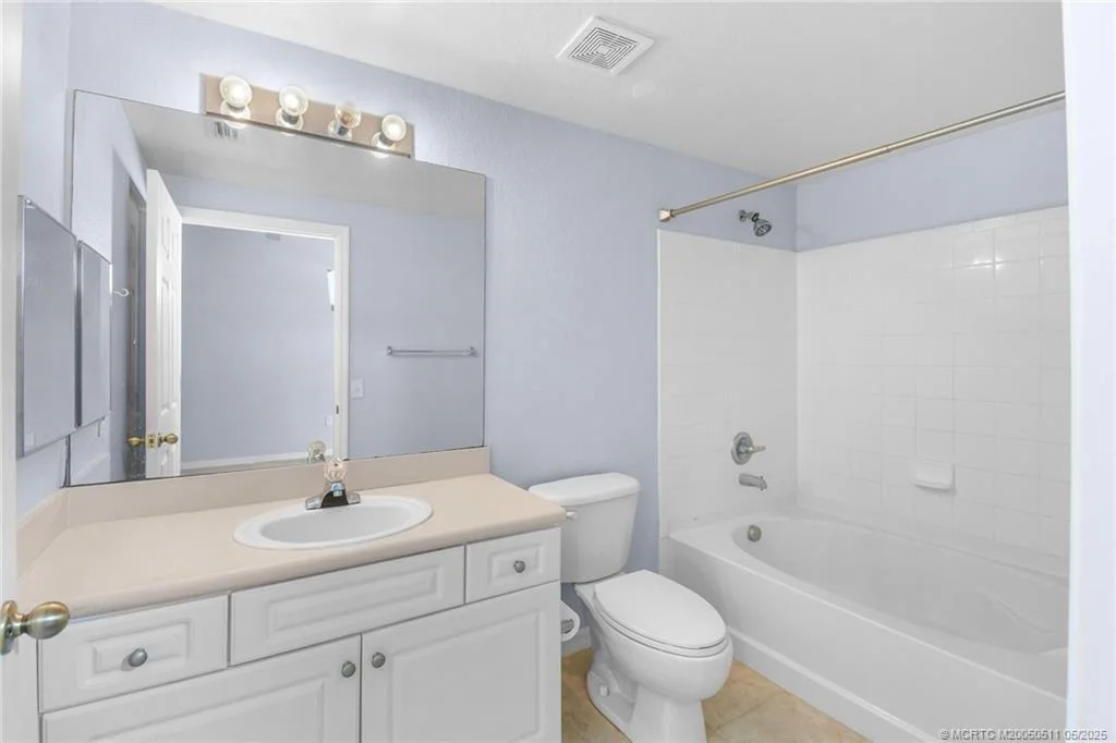 Photo of Unit 174 at 174 SE Kitching Circle