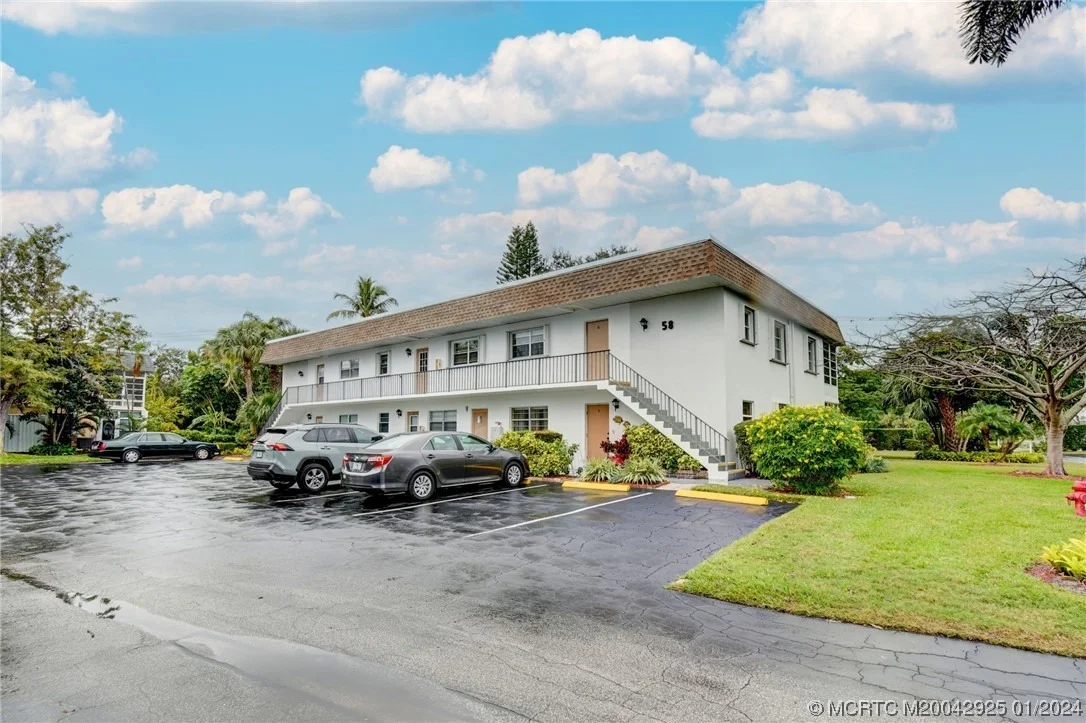 Photo of Unit 586 at 2950 SE Ocean Boulevard