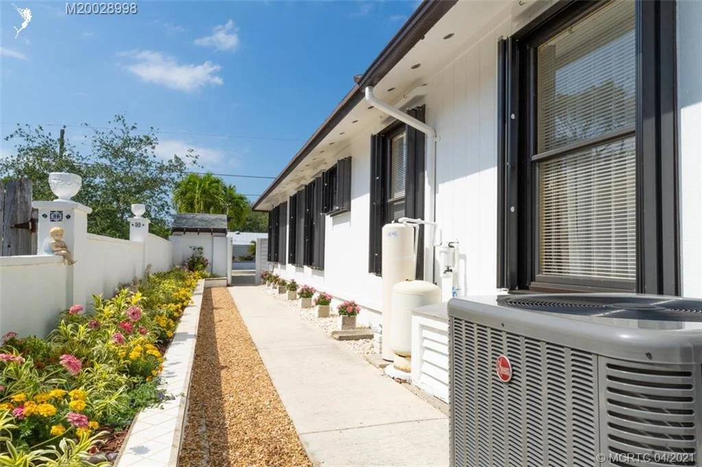 Photo of 5115 SE Manatee Terrace