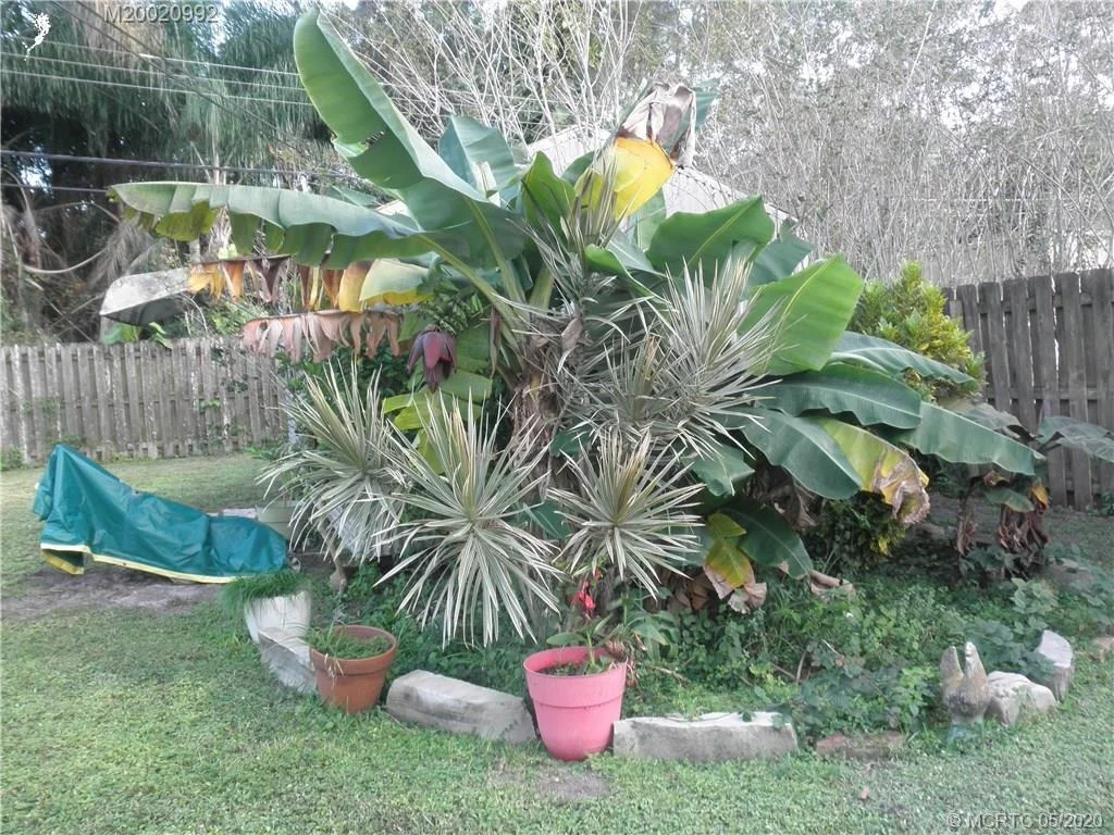Photo of 1750 NW Sunset Boulevard