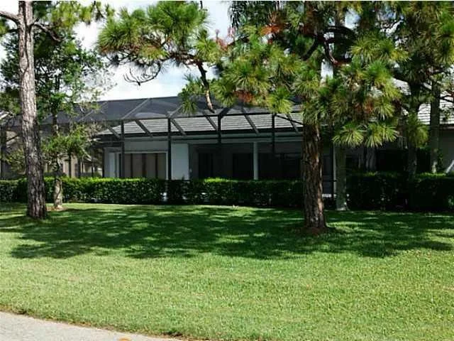Photo of 5400 SE Burning Tree Circle