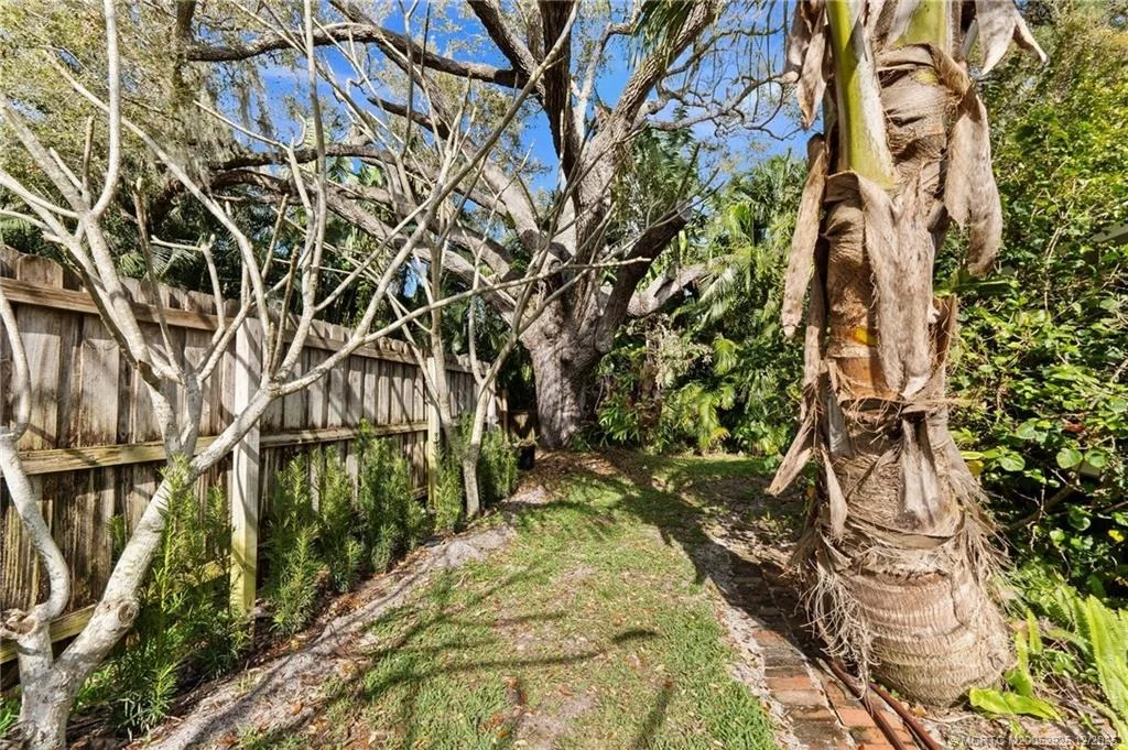 Photo of 20 Banyan Road
