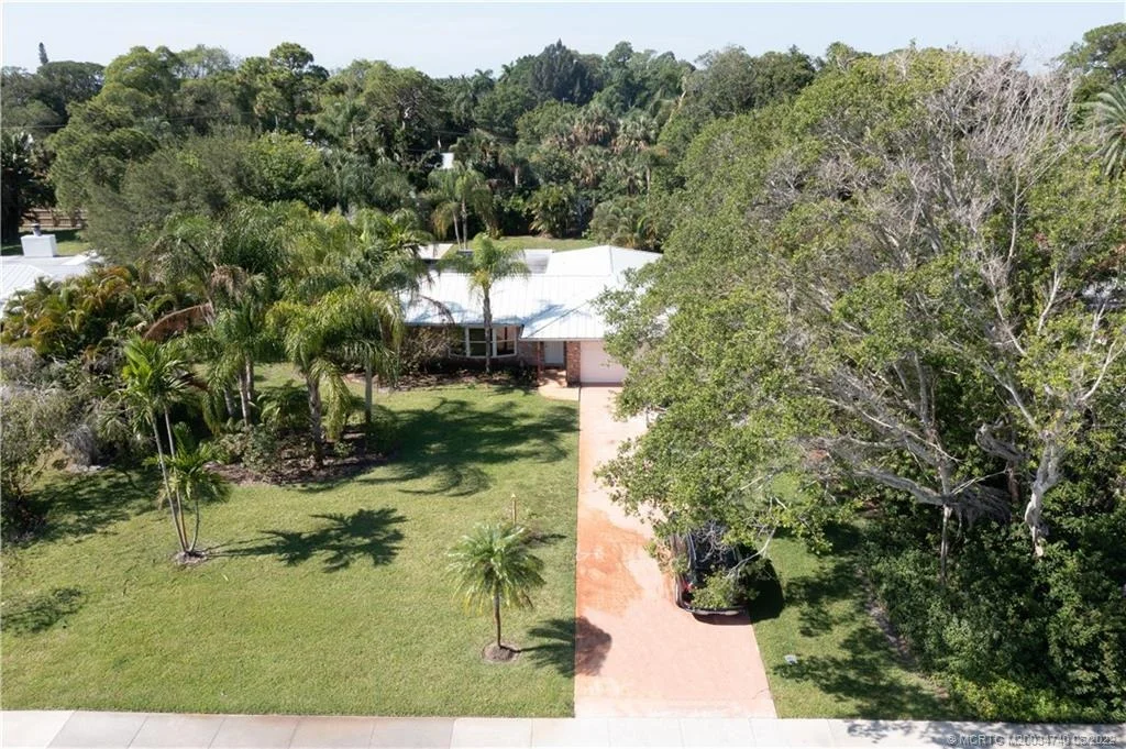 Photo of 803 NW Spruce Ridge Drive