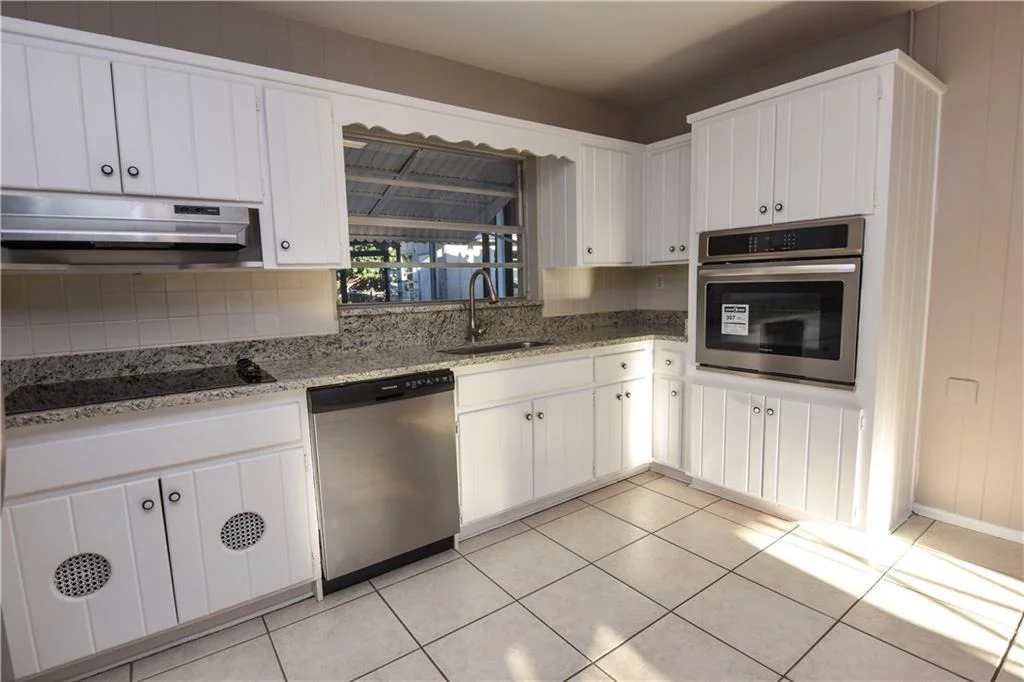 Photo of 832 SE Stafford Drive