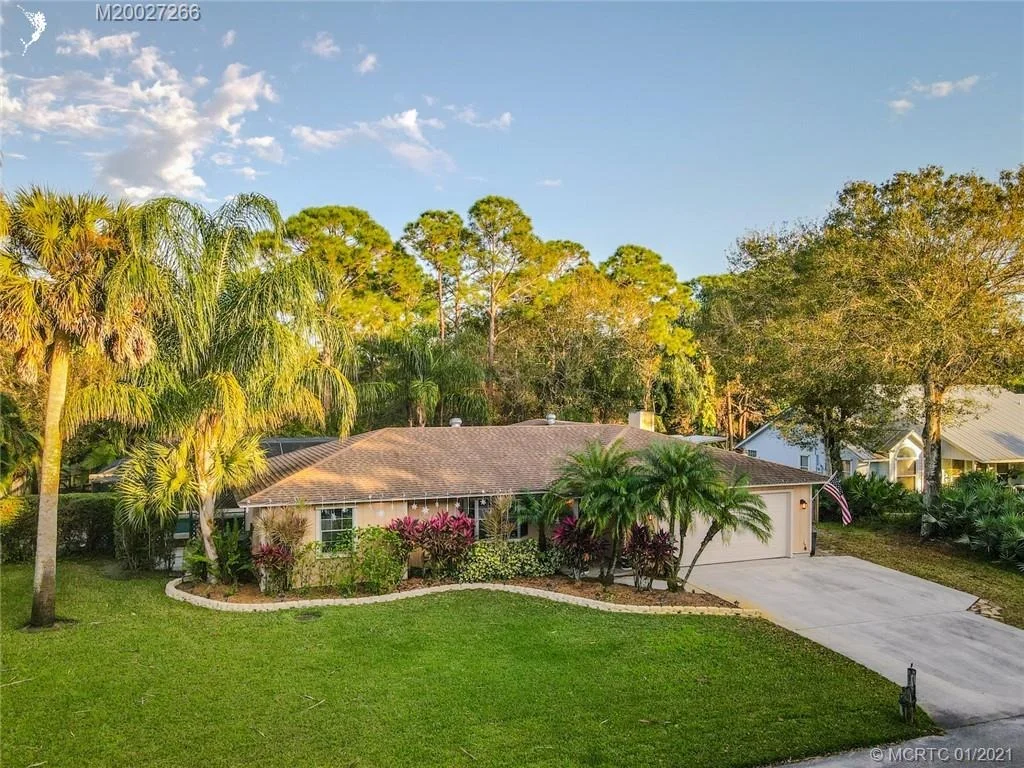 Photo of 7910 SE River Lane