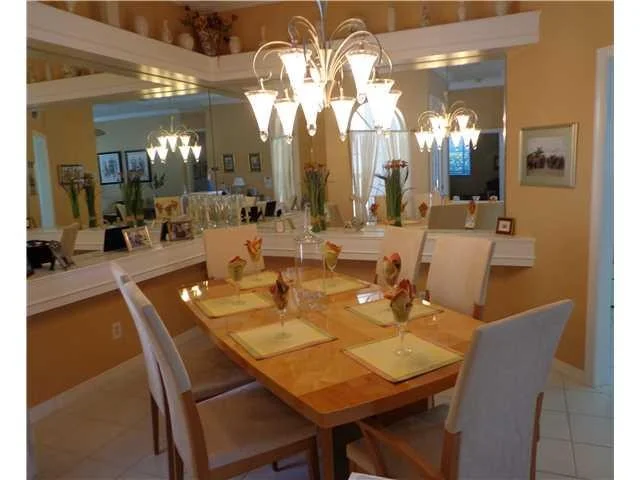 Photo of 7152 SE Twin Oaks Circle