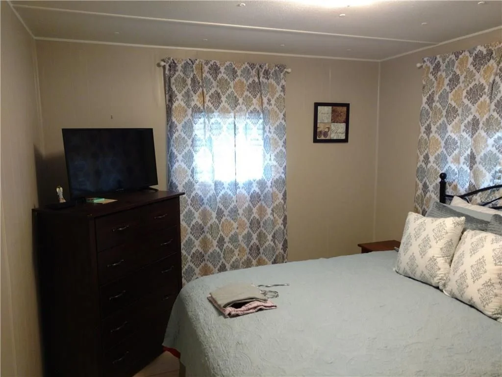 Photo of 2690 SE Penny Lane