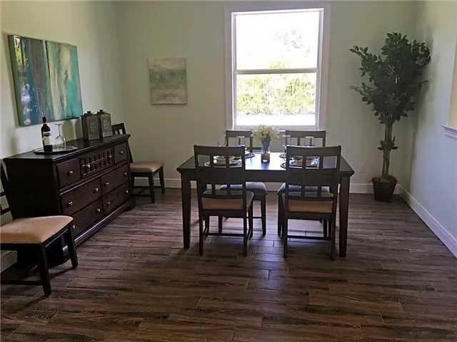Photo of 5424 SE Horseshoe Point Road
