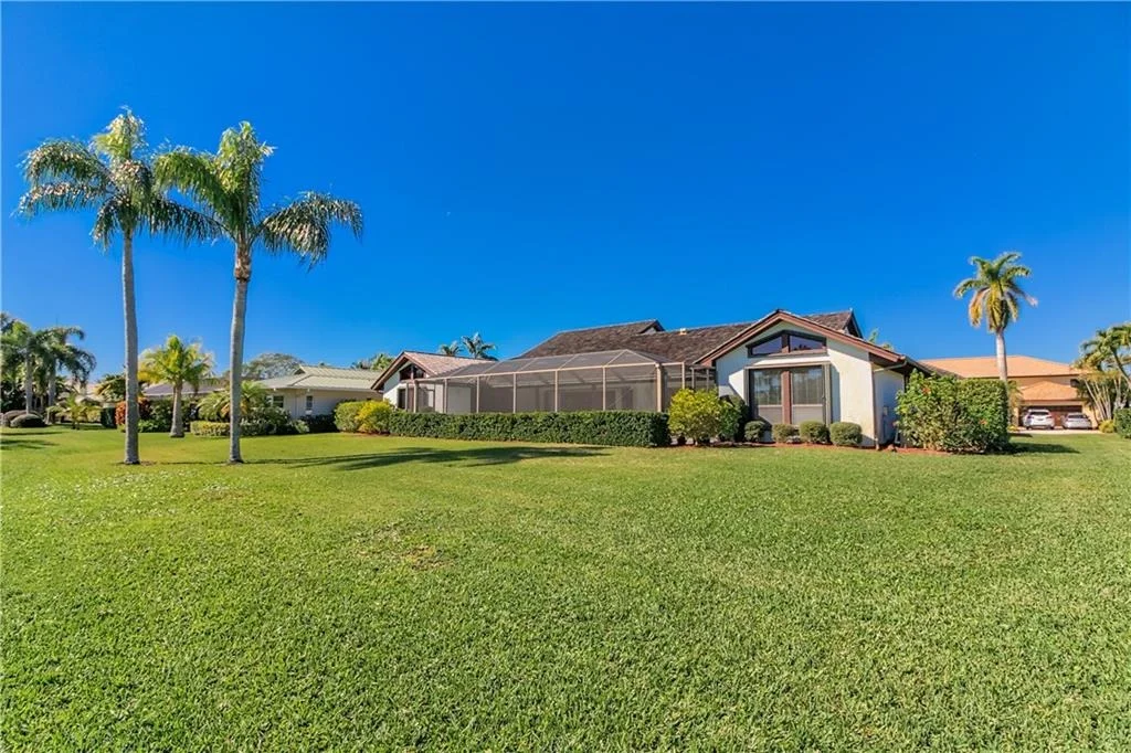 Photo of 3383 SE Fairway E