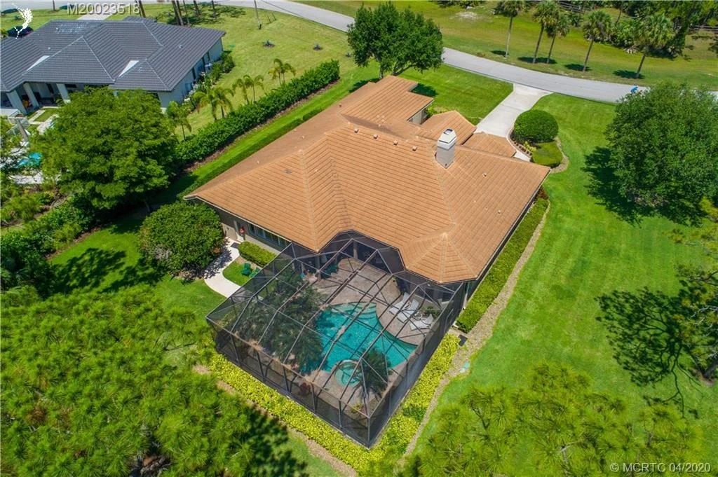Photo of 1920 SE Colony Way