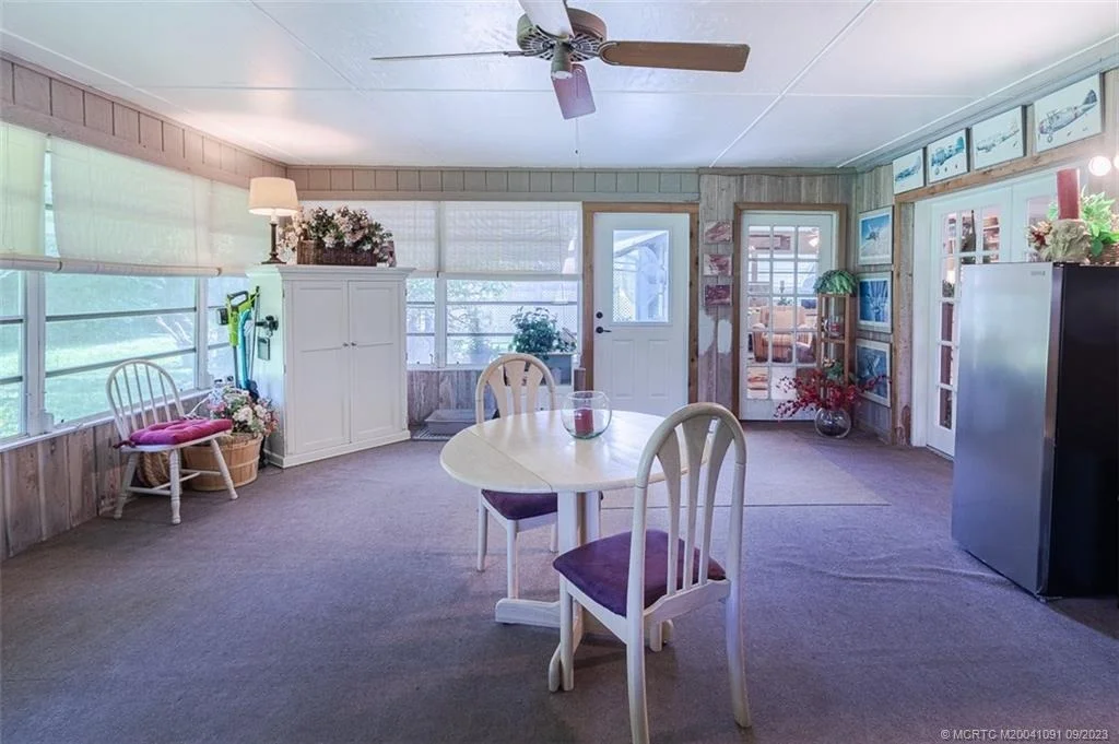 Photo of 2481 NW Everglades Boulevard
