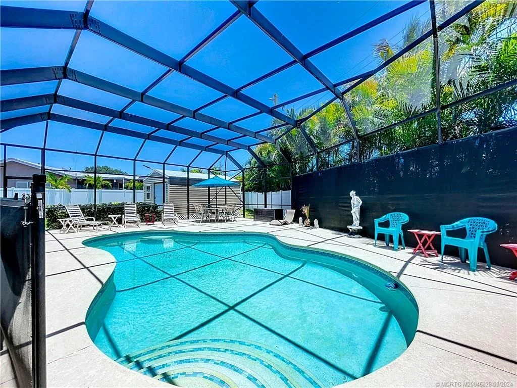 Photo of 4459 SE Bayshore Terrace