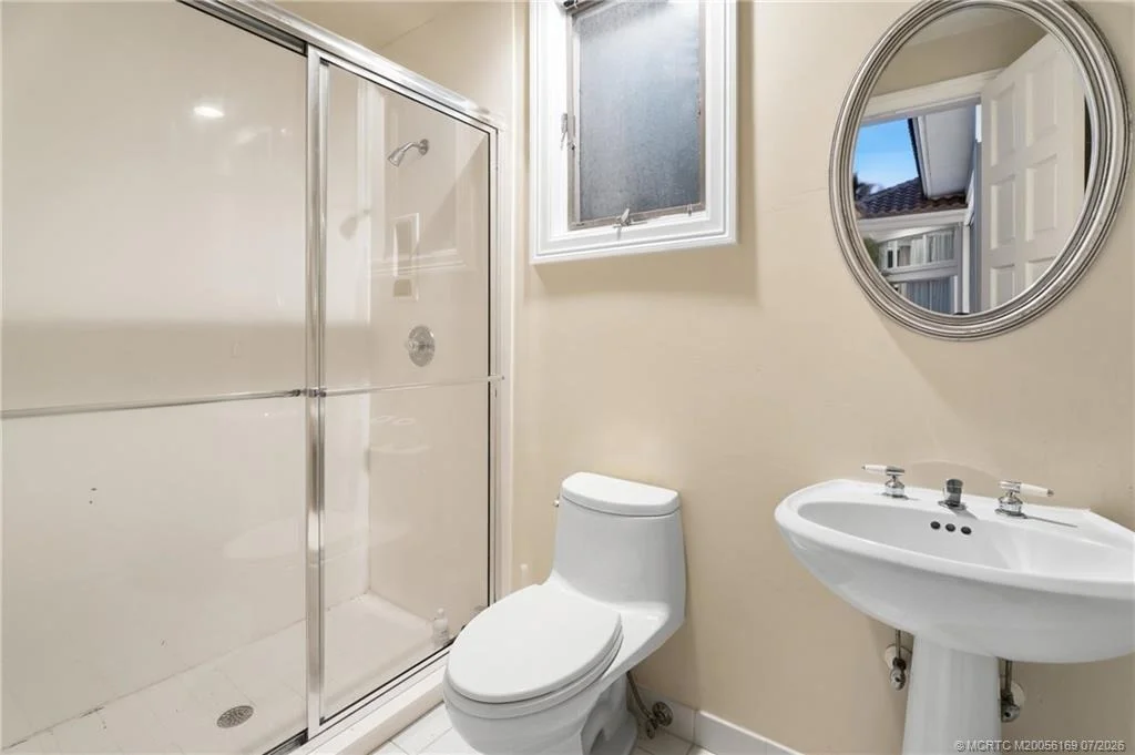 Photo of 6841 SE Harbor Circle