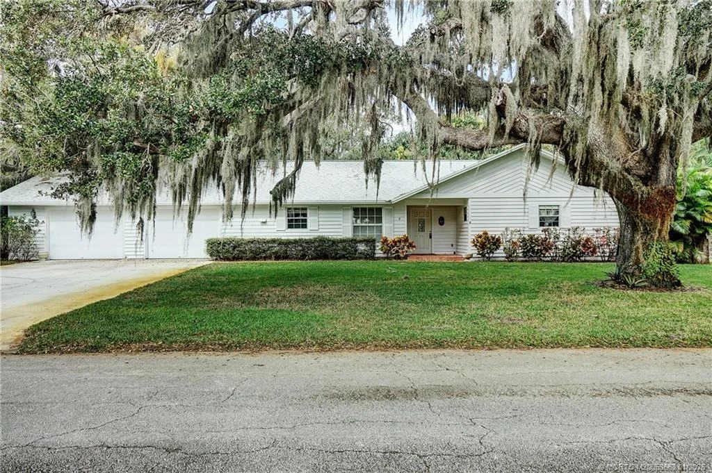 Photo of 4 Miramar Road