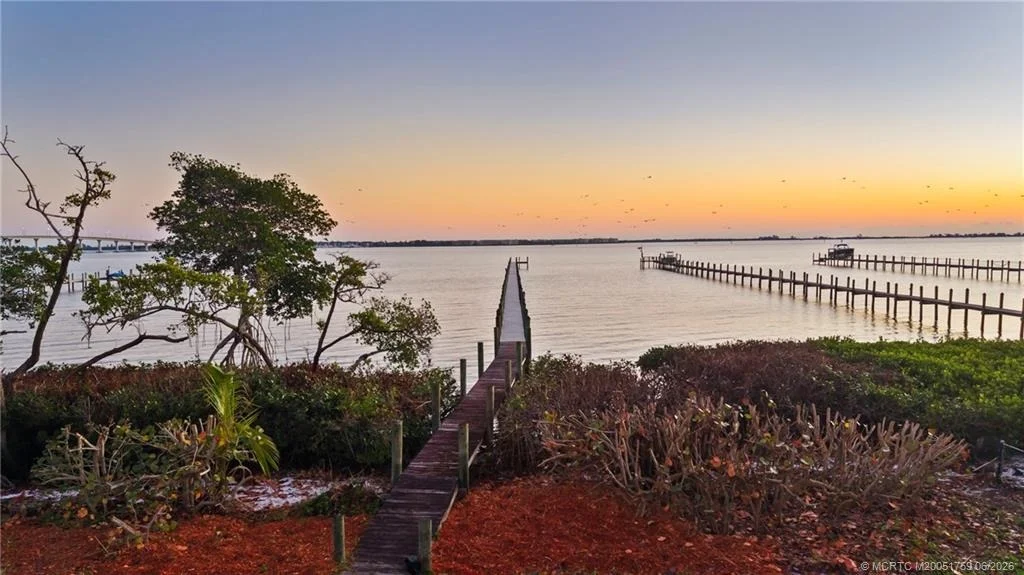 Photo of 36 S Sewalls Point Road