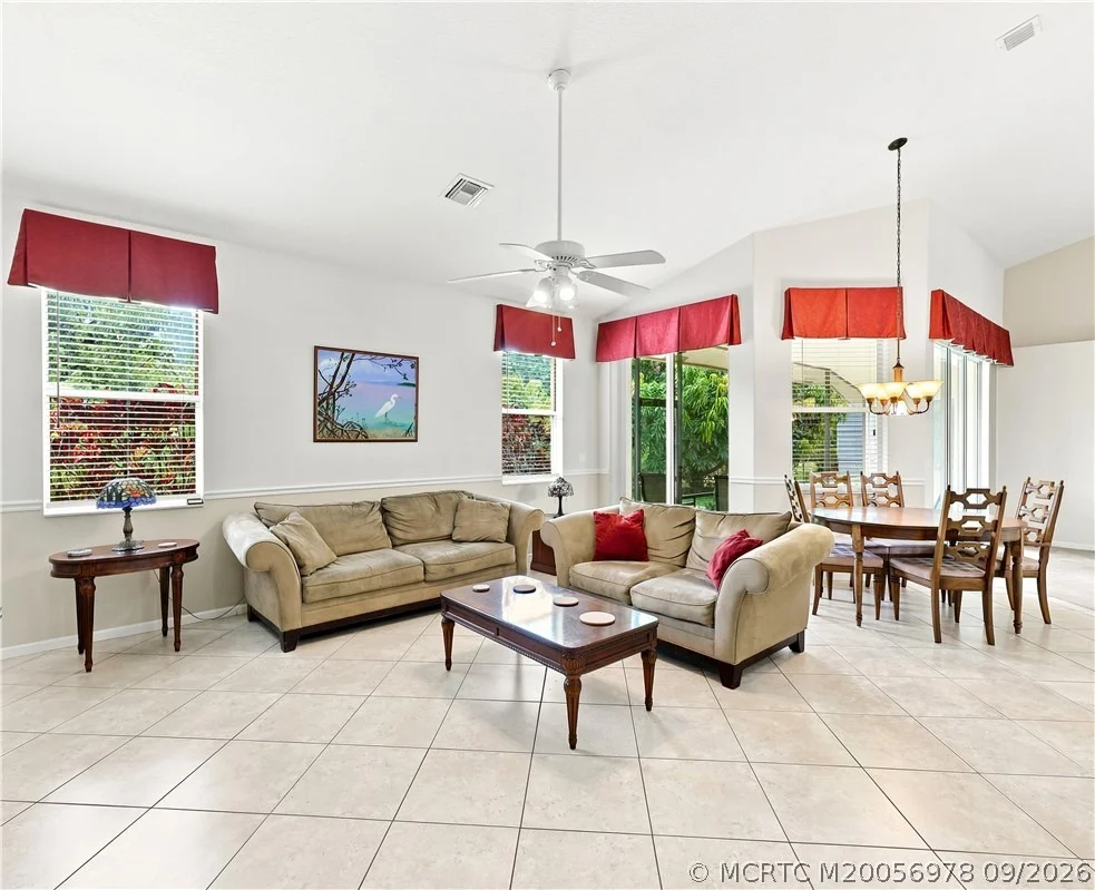 Photo of 4081 SE Newton Street