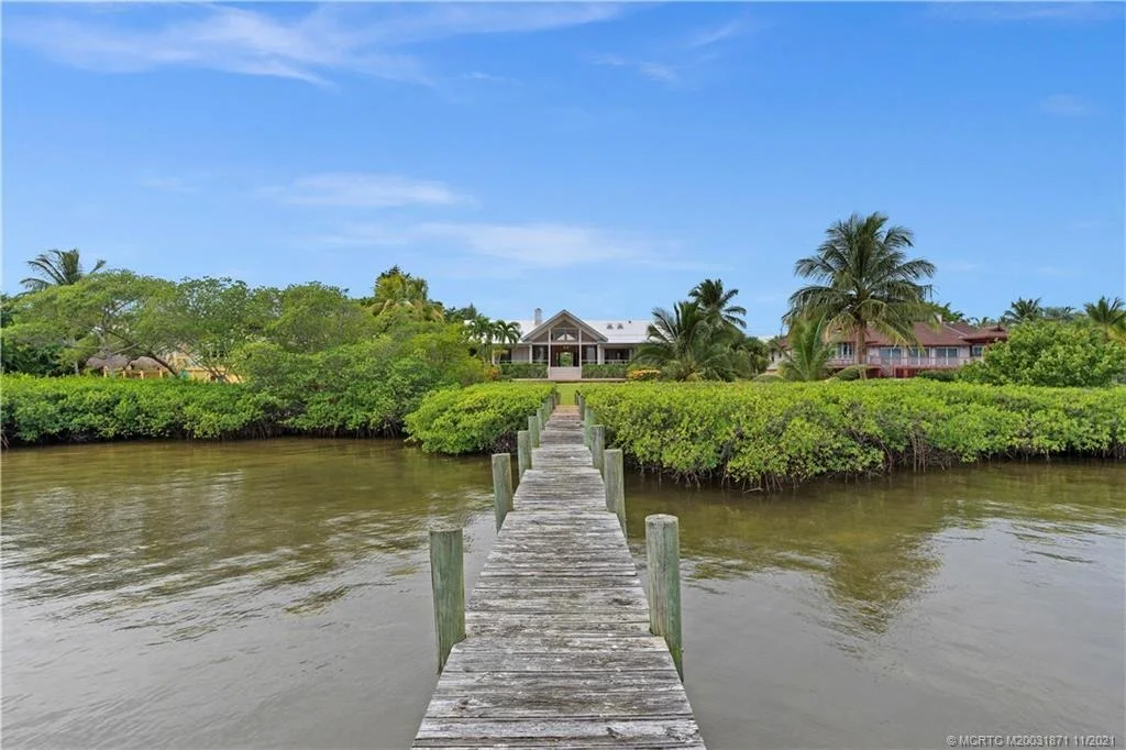Photo of 116 S Sewalls Point Road