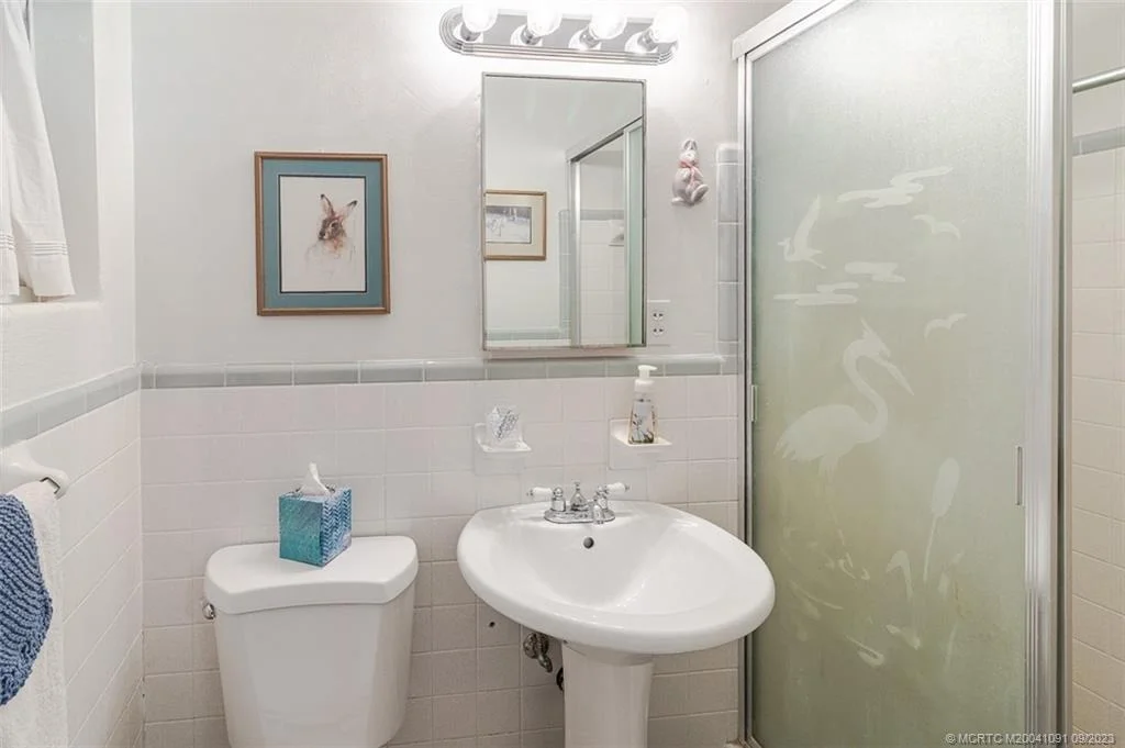 Photo of 2481 NW Everglades Boulevard