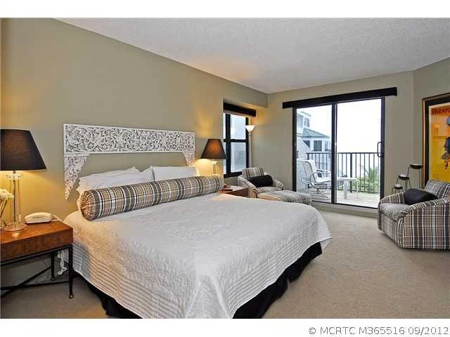Photo of Unit B21 at 2051 NE Ocean Boulevard