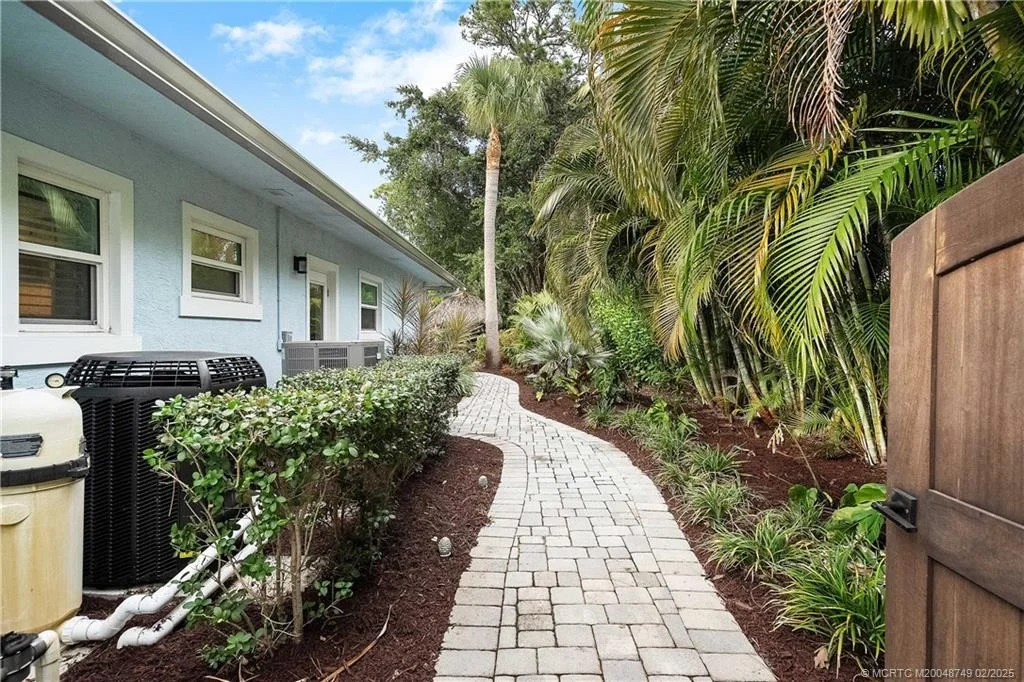 Photo of 1269 NW Fork Road