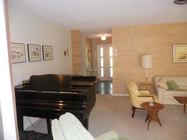 Photo of 2976 SE Fairway W