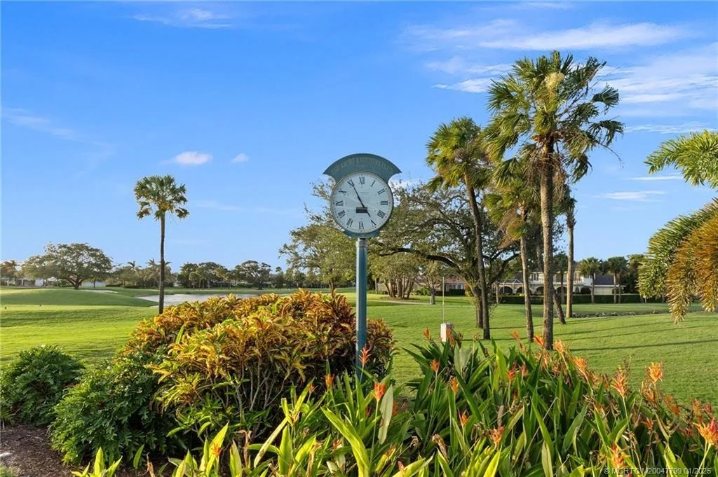 Photo of 2996 SE Fairway W