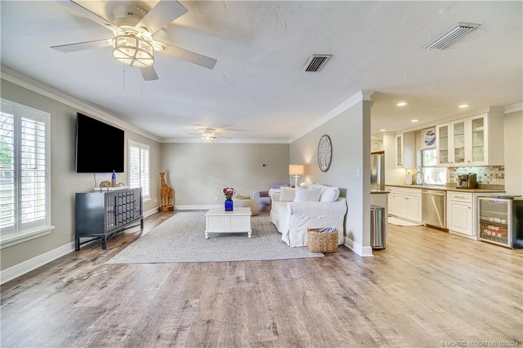 Photo of 1119 NW Fork Road