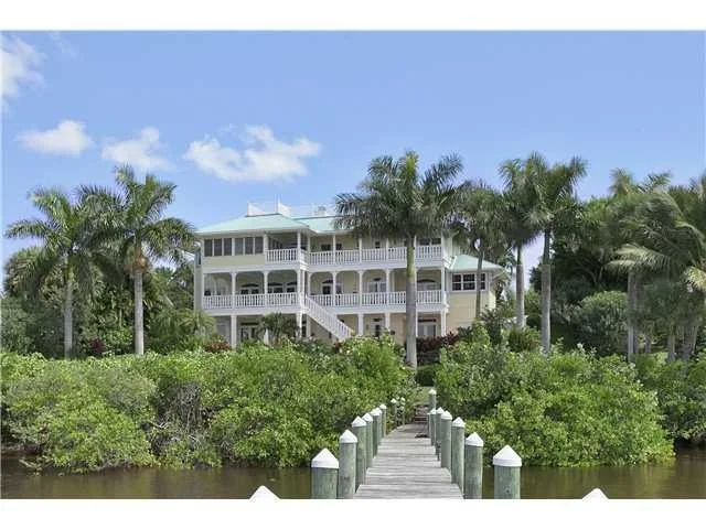 Photo of 35 N River Road