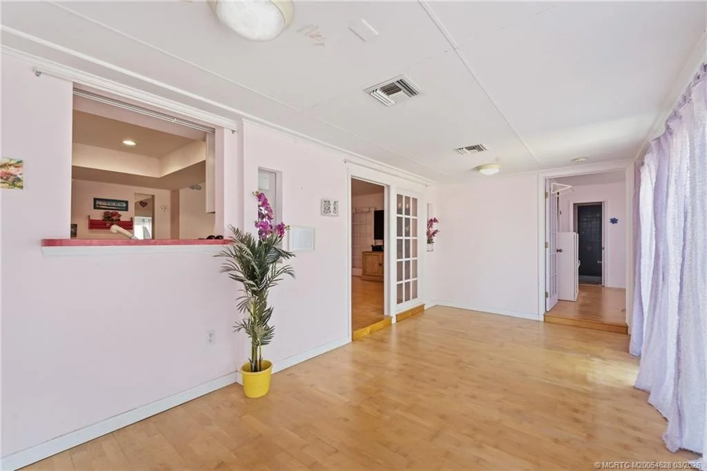 Photo of 1309 SE 8th Street