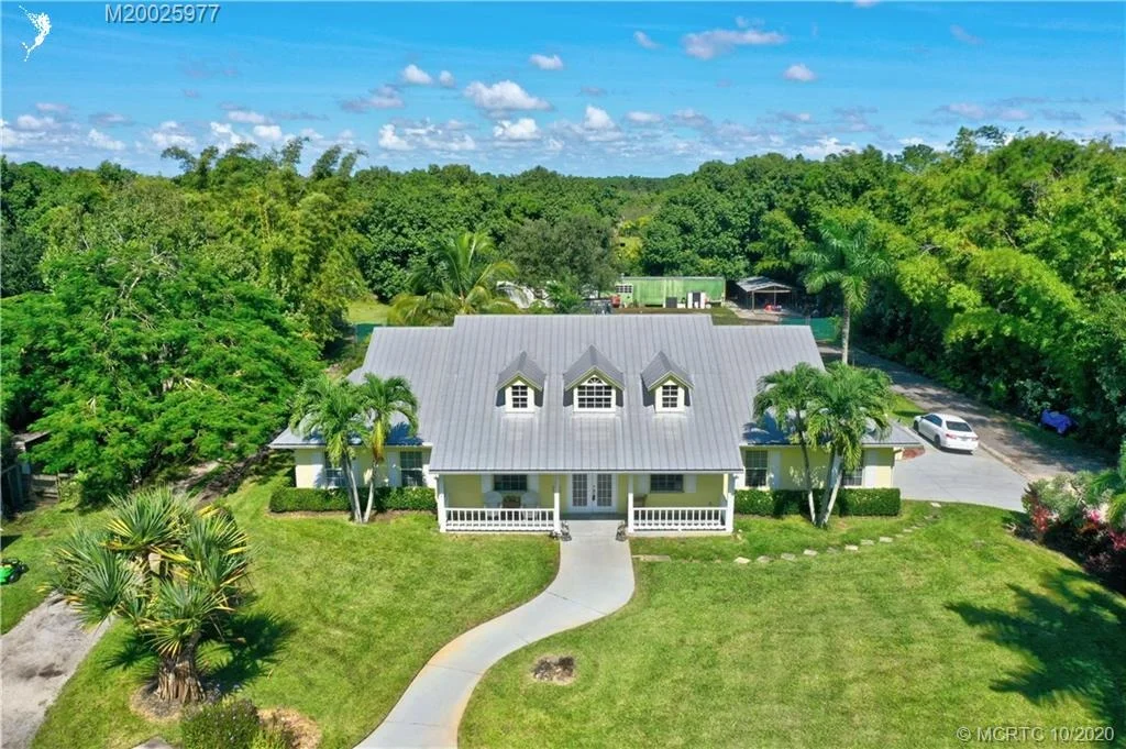 Photo of 1055 SE Salerno Road