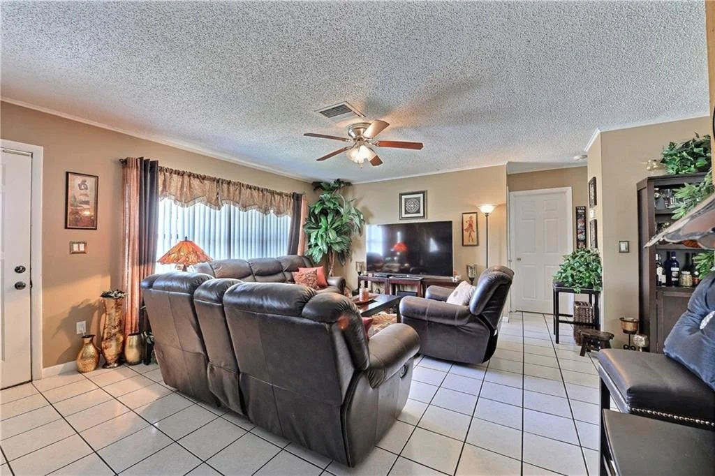 Photo of 3221 SE Hibiscus Street