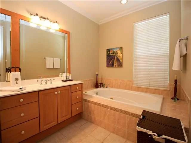 Photo of 4 Lantana Lane
