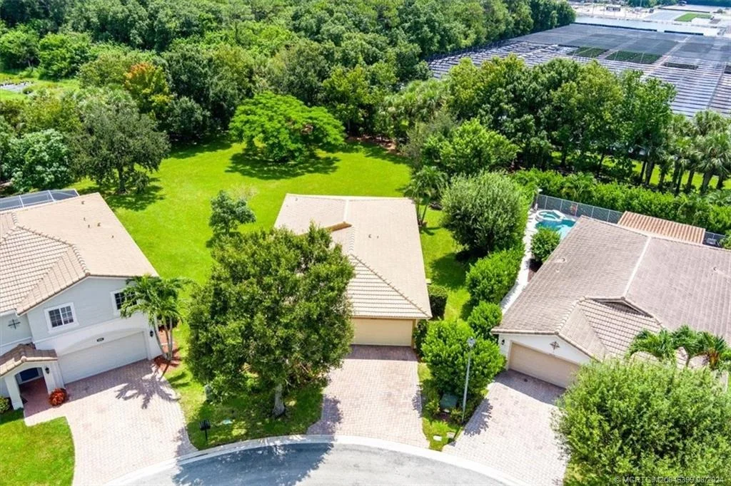 Photo of 5603 SE Graham Drive