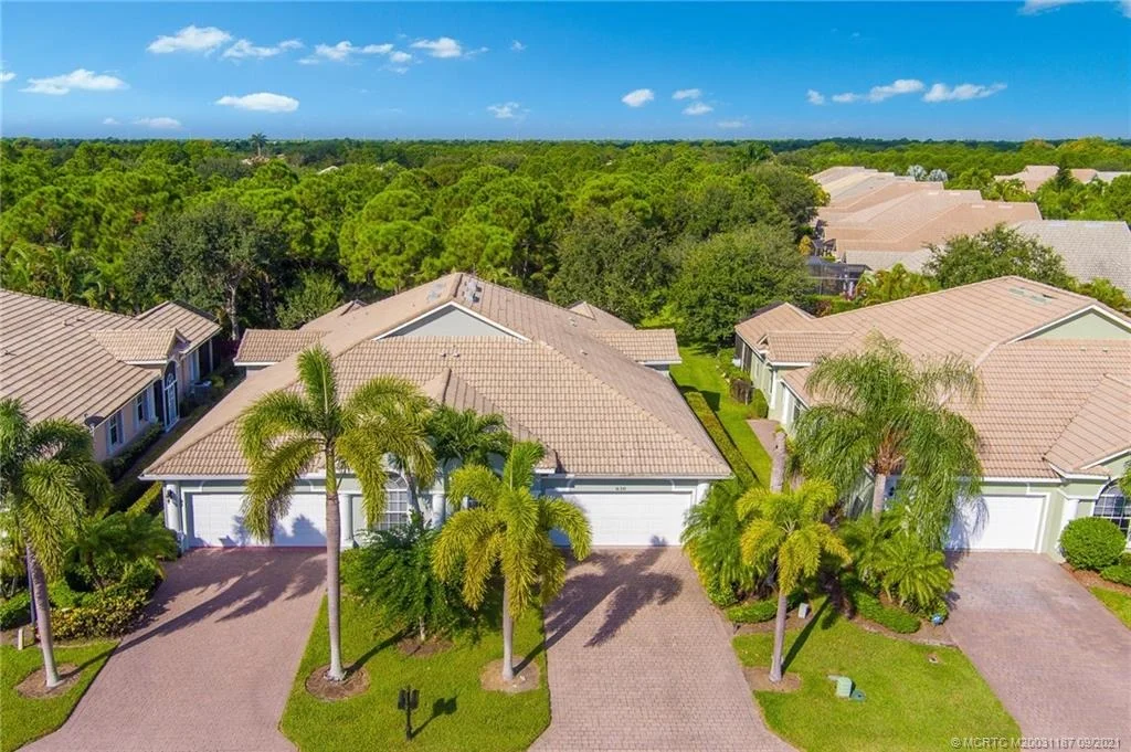 Photo of 630 NW Red Pine Way