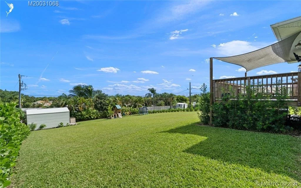 Photo of 1205 NE Oceanview Circle