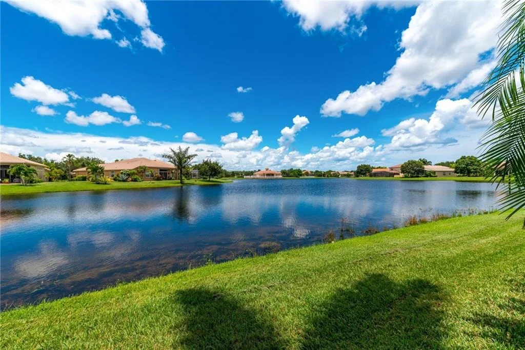 Photo of 1437 SE Legacy Cove Circle