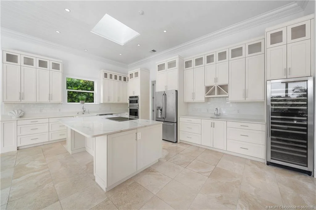 Photo of 2925 SE Dune Drive
