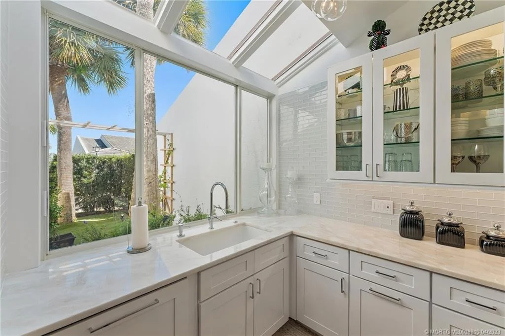 Photo of 17263 Bay Street