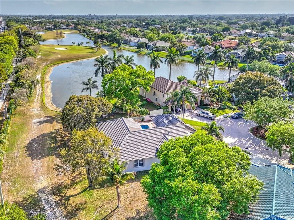 Photo of 8020 Bermuda Point Lane