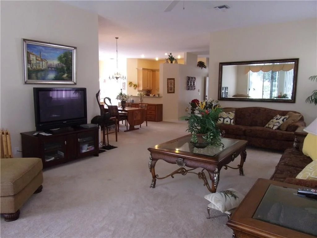 Photo of 7325 SE Seagate Lane SE