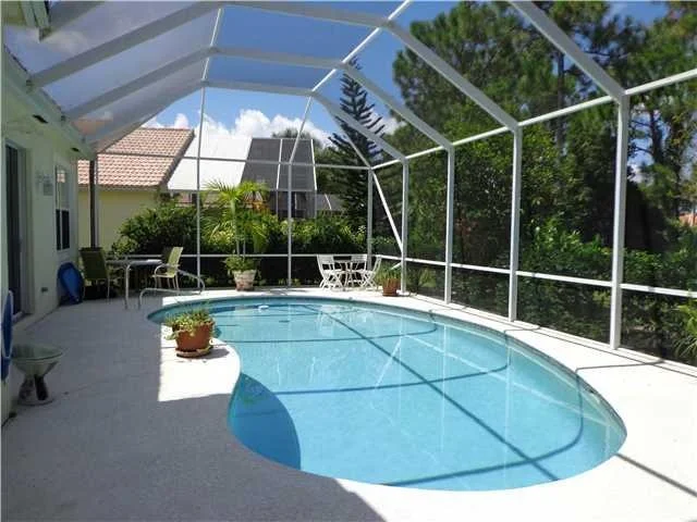 Photo of 7148 SE Twin Oaks Circle